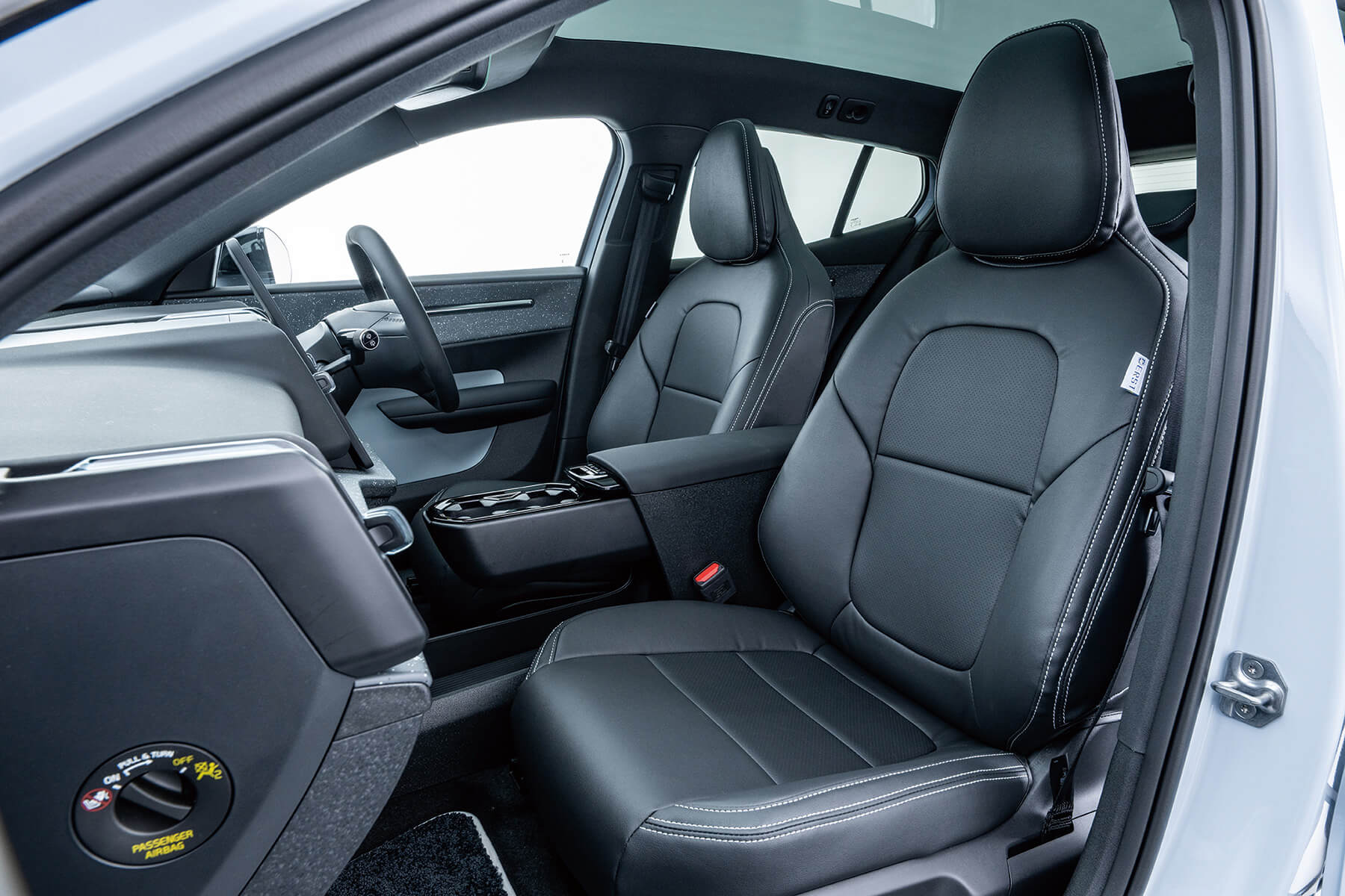 EX30（2E）FRONT SEAT MAIN